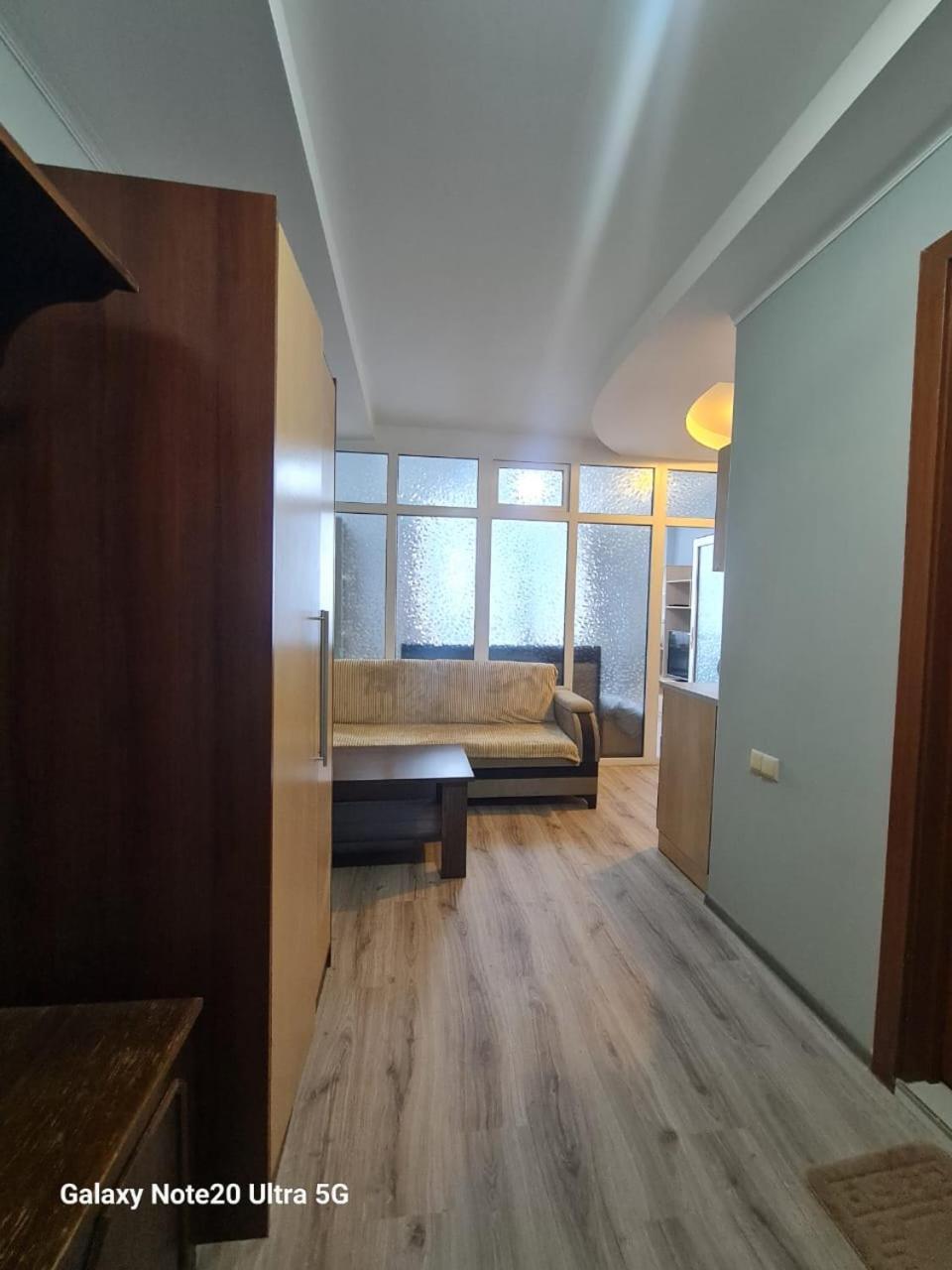 Yalcin Star Residence Apartment 300 Batumi Exterior foto
